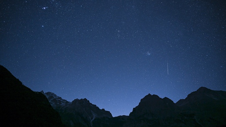 Американцы засняли тайное оружие Кремля: местных жителей напугал пролетевший вблизи Аляски метеорит