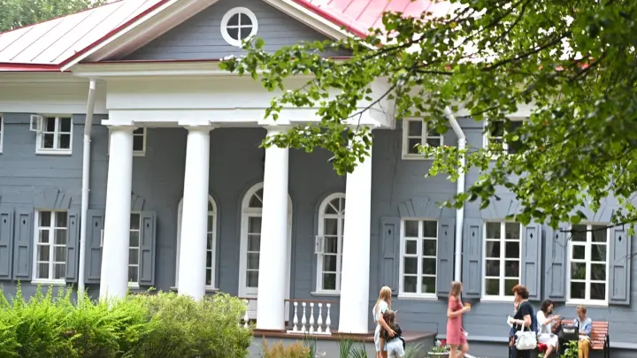 «Ъ»: Спрос на санатории в России просел на 15% в 2026 году. В чем причина