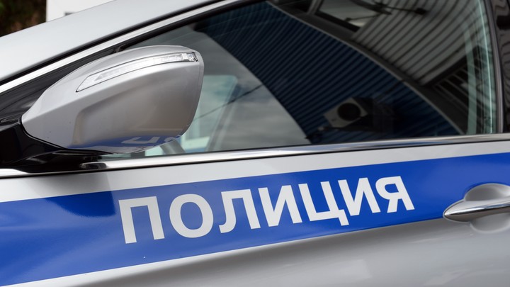 Машина взорвалась после попытки убрать мусор: В Москве едва не погибли ресторатор и его ребёнок. Что известно, кто заложил СВУ?