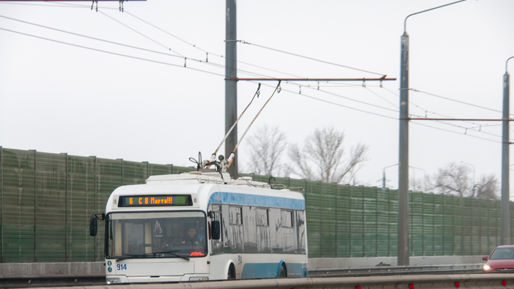 Свердловская прокуратура проконтролирует дело малыша, травмированного в троллейбусе