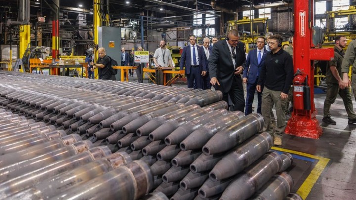 Уволить немедленно: Спикер Конгресса США потребовал от Зеленского действий. И пригрозил партизанской войной