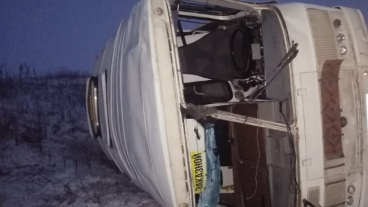 Уже 14 вахтовиков обратились за медпомощью после ДТП с автобусом в Самарской области