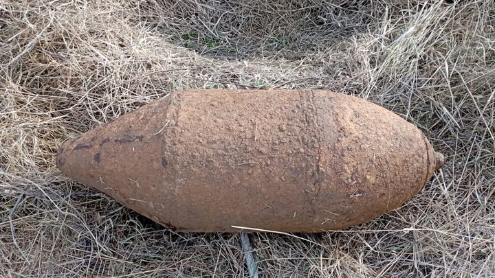 На Кубани 100-килограммовую авиабомбу нашли во время сельскохозяйственных работ