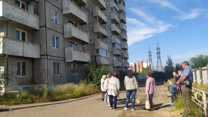 Жильцов «падающего» дома в Чите начнут расселять в конце 2022 года