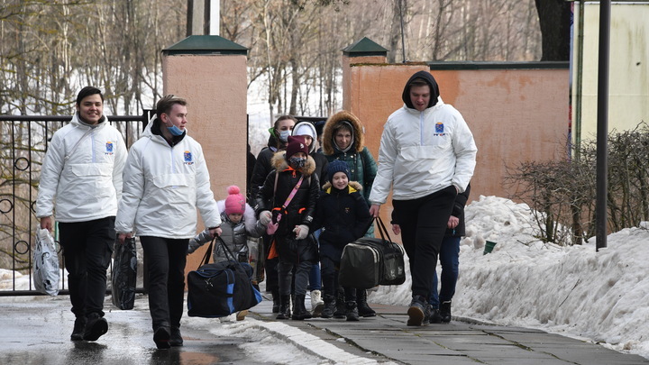 По 100 тысяч рублей получат беженцы из Херсона в Новосибирской области