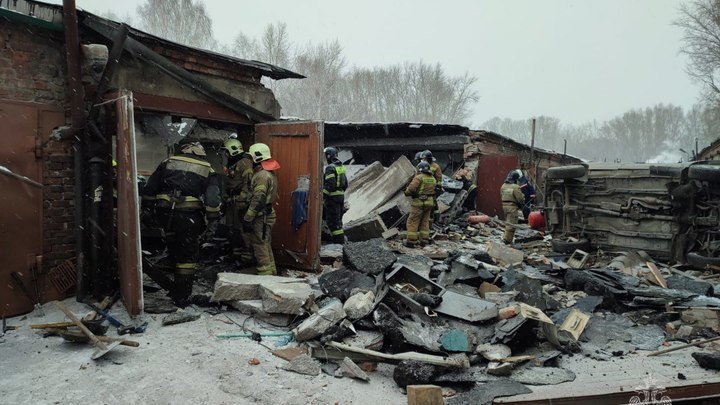 Хозяин долго не приходил: В Новосибирске назвали причину взрыва в гаражном кооперативе