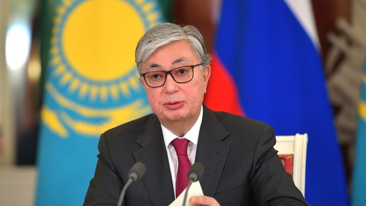 Президент Казахстана Токаев увезёт из Санкт-Петербурга необычный подарок