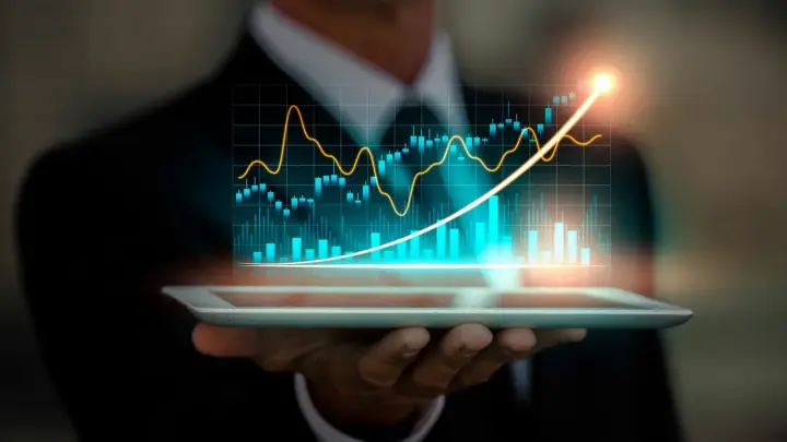 Доктор наук Катасонов: Всё равно люди будут беднеть, всё равно их будут обкрадывать