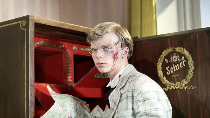 Два месяца на одной морковке: Как живёт сейчас Валерка-очкарик из Неуловимых