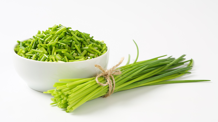 Как вырастить зелёный лук дома: Хитрость для смекалистых хозяек