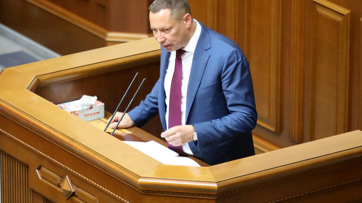 Главу Нацбанка Украины обвинили в хищении, но его и след простыл