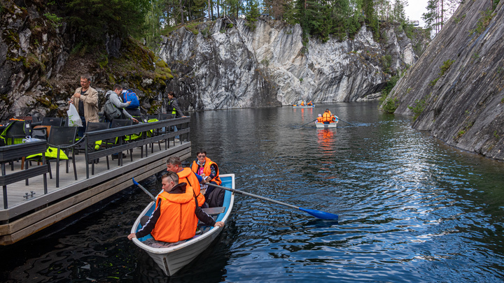 Шукшина без пояснений разместила видео об обязательном спасательном жилете