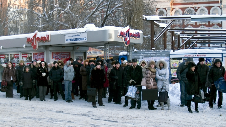 Машин и водителей на маршрутах № 28 и № 35 стало меньше в Чите из-за морозов