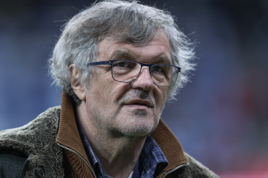 П намеренно. Пешковский портрет. Коверкать слова. Намеренное коверканье слов. П намеренно.