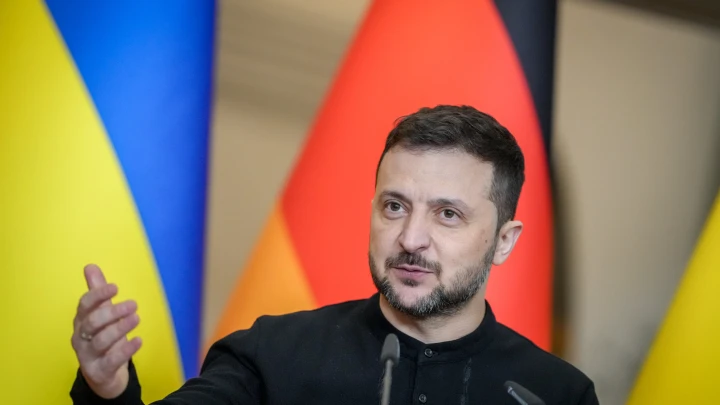 Зеленский вновь повёл себя странно: Завершение конфликта он решил обсудить с Эрдоганом