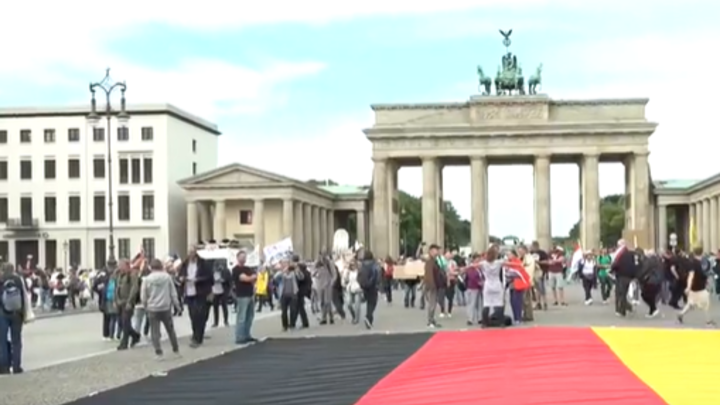 У немцев много причин звать Путина: Кимаковский напомнил о попадалове Германии