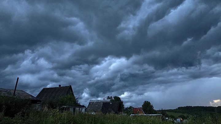 Понижение температуры до +4 градусов и дожди ожидаются в Кузбассе в среду, 17 августа