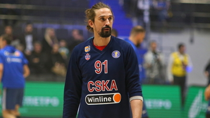 По делу о жестоком избиении баскетболиста ЦСКА в Москве из четырех обвиняемых остался всего один