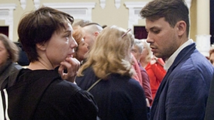 СМИ сдали брата Хаматовой как спонсора ВСУ. Неудобные вопросы поставили перед Современником