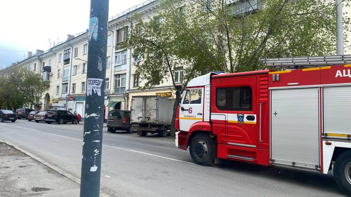 В Челябинске сгорел пункт выдачи популярного маркетплейса