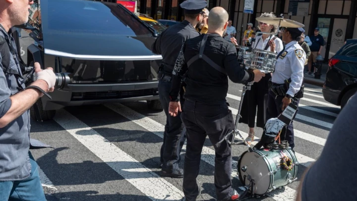 Борьба с насилием по-американски: Группа волонтёров завершила встречу стрельбой и убийством