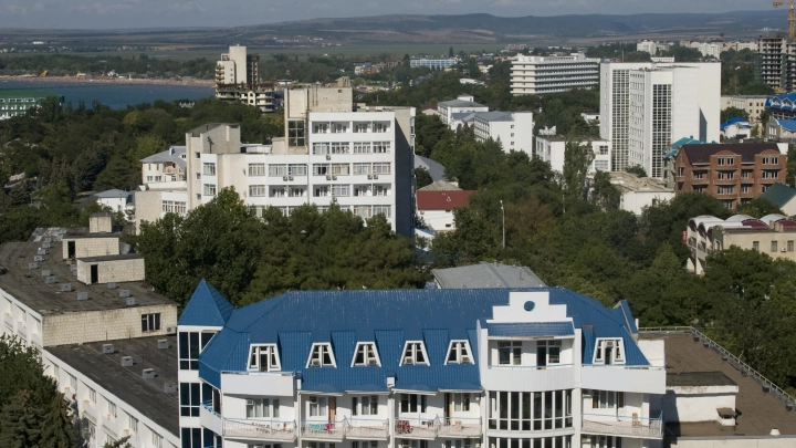 Загрузка минус 20%: Ряд отелей в Анапе не открылись после ЧП с мазутом