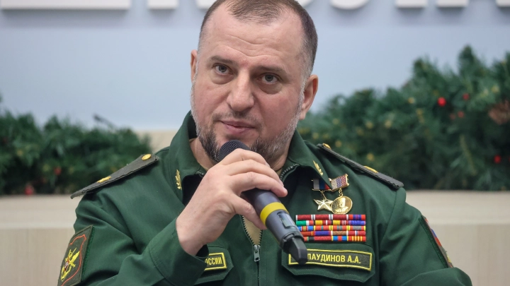 После травли генерал обещал: Мы молчать не собираемся, просто так это глотать не будем