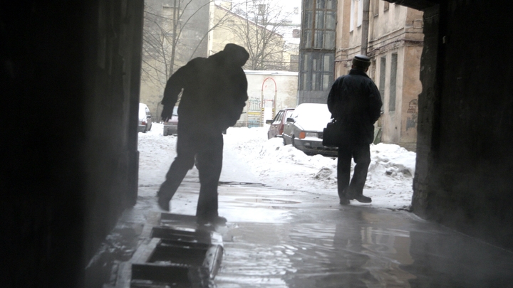 23 февраля в Самаре на улице Ново-Садовая прорвало трубу