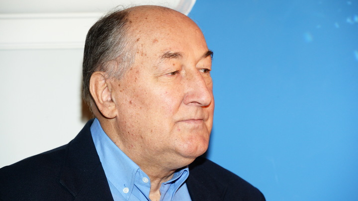 Ушёл наш папа: Георгий Дронов рассказал, каким был Борис Клюев на самом деле