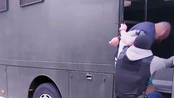 В агрогородке под Могилевом дебошир получил пулю в ногу от милиционера