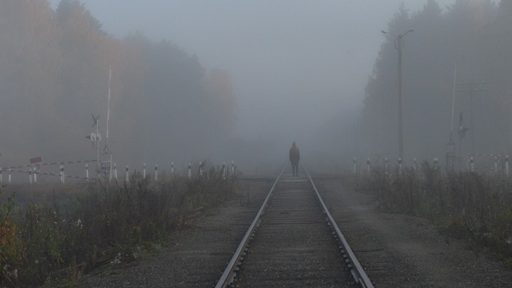 Такого смога ещё не было: Екатеринбург накрыло едкой дымкой. Видимость нулевая - фото, видео