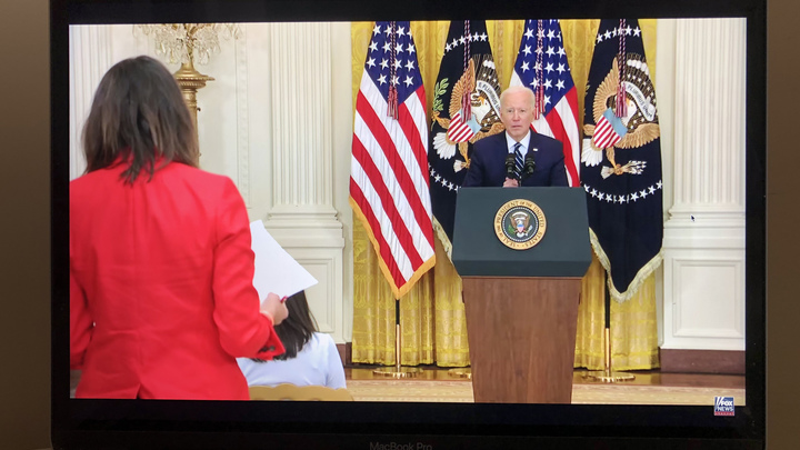 Байден после разговора с Си Цзиньпином заявил о будущем соперничестве