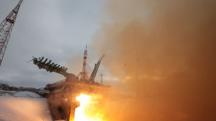 На МКС отправился корабль Crew Dragon с русским космонавтом на борту