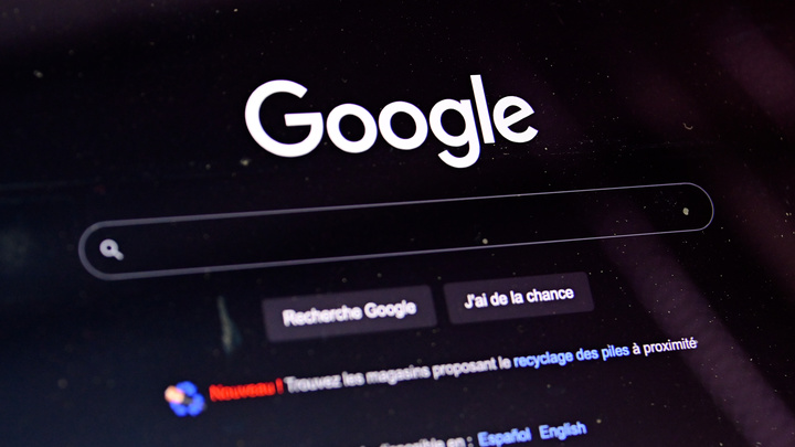 В России судья выписал Google миллионные штрафы за распространение фейковых роликов Киева