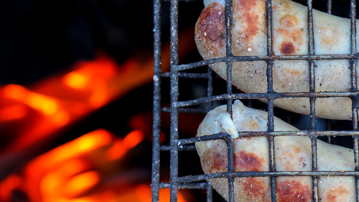 Опасно для здоровья: врачи рассказали, какое мясо лучше не есть