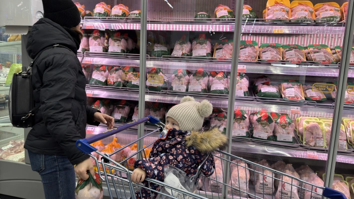В продуктах русских производителей обнаружили мясной клей