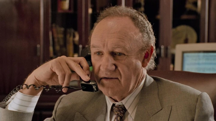 Актёр Джин Хэкмен и его супруга скончались при подозрительных обстоятельствах