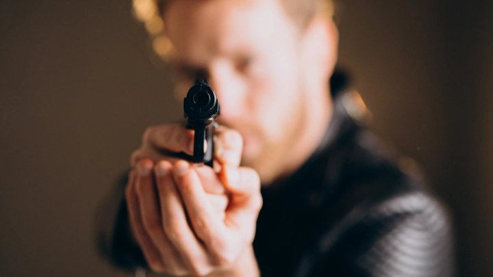 Совершено покушение на Чарли Кирка — соратник Трампа находится в критическом состоянии Совершено покушение на Чарли Кирка — соратник Трампа находится в критическом состоянии