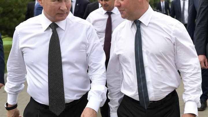 Чем отличаются меню Путина и Медведева: Кремлёвский повар о единственном не секретном факте