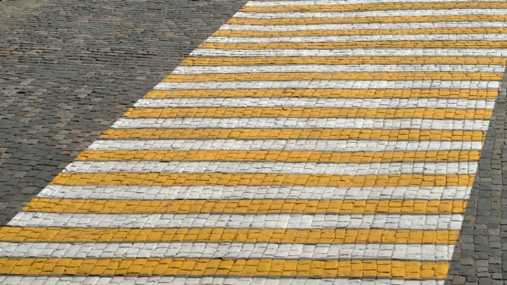 В Кузбассе иномарка сбила 12-летнего школьника на пешеходном переходе