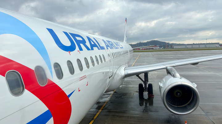 Уральские авиалинии пересадили военнослужащего без ноги из бизнес-класса в эконом
