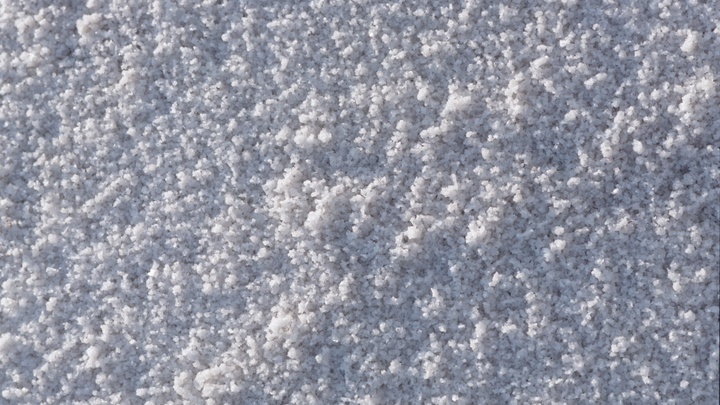 Врач назвал скрытый источник большого количества соли: Не всегда чувствуем, но её там много