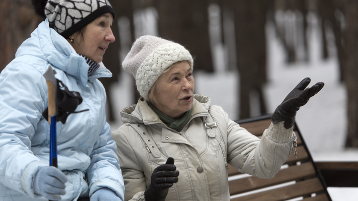 Кому повысят пенсии дважды? Юрист дала прогноз на 2022 год