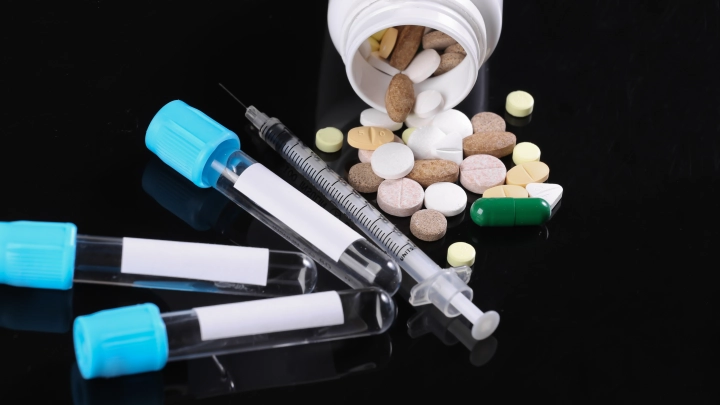 Когда женщине нужно принимать пробиотики, и почему они не всегда помогают?