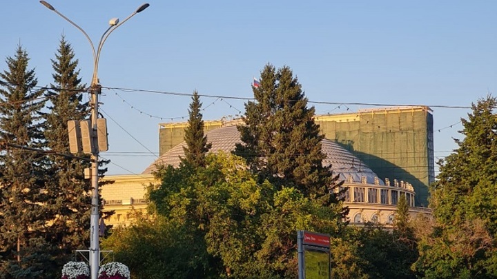 Новосибирцы вышли на одиночные пикеты против закона об иностранных агентах