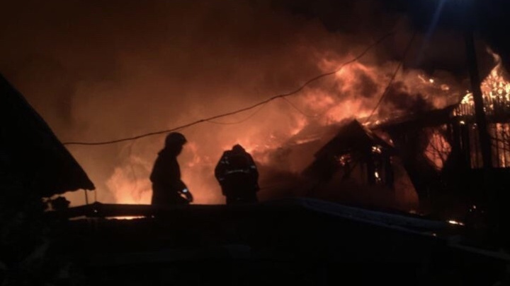 Минувшей ночью пострадали на пожарах люди в Пушкино и Солнечногорске
