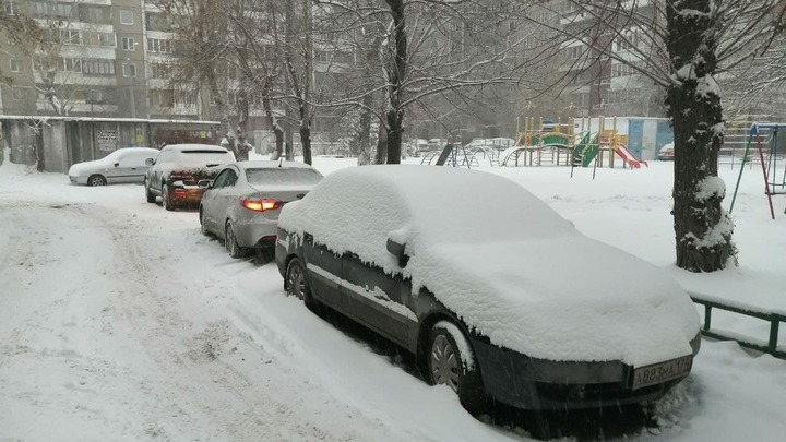Мэрия Челябинска поставила автомобилистам условие из-за уборки снега