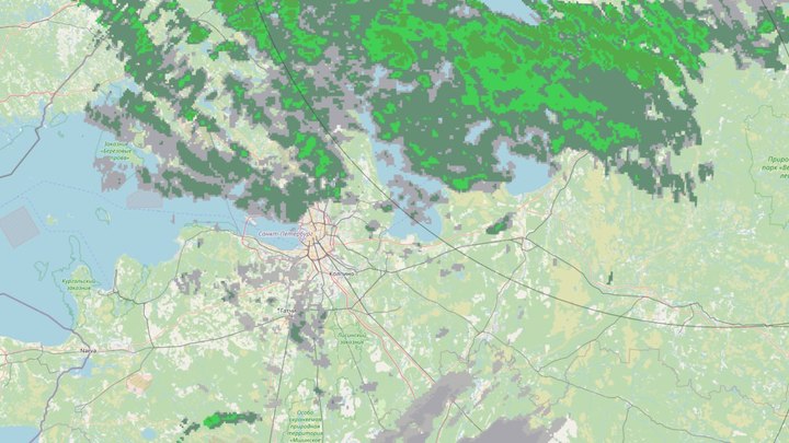 Контрастный циклон принес в Петербург тепло и проливные дожди. За ночь выпало 16 мм осадков