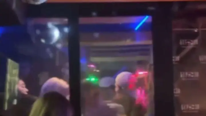 Угрожал убить: мигрант набросился на девушку в клубе за отказ знакомиться. Бастрыкин заступился