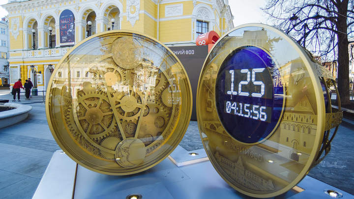 Конец старого: часы отсчёта до 800-летия Нижнего Новгорода будут работать просто как уличные часы